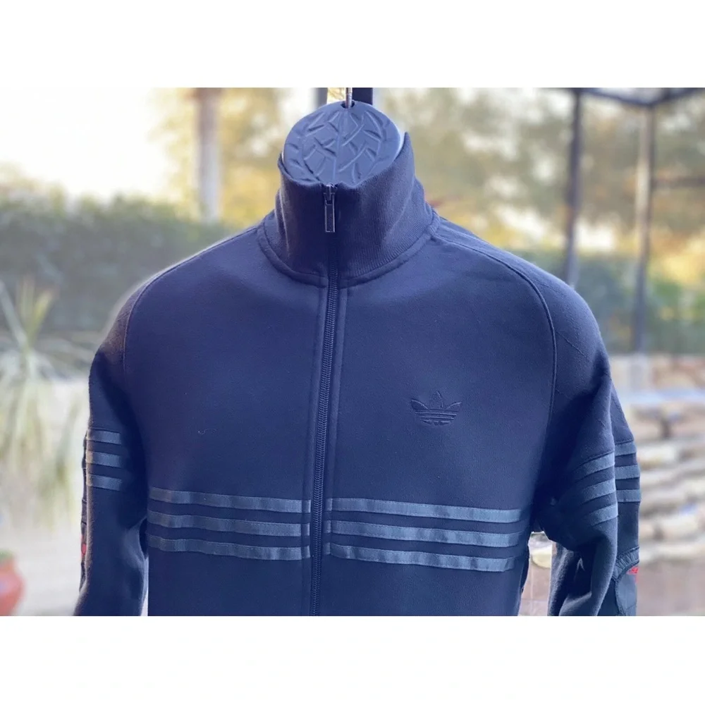 ADIDAS MEN'S 4-E QUILTED TT FULL‎ ZIP JACKET (SMALL)